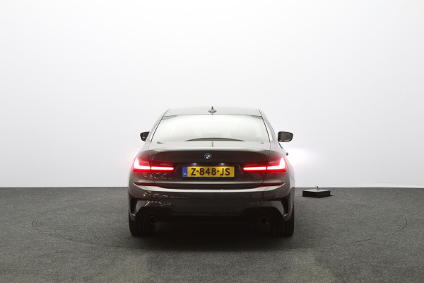 BMW 3 Serie 318i High Executive Automaat, Kuipstoelen, Head-Up, Memory, LED, Adap. Cruise Control