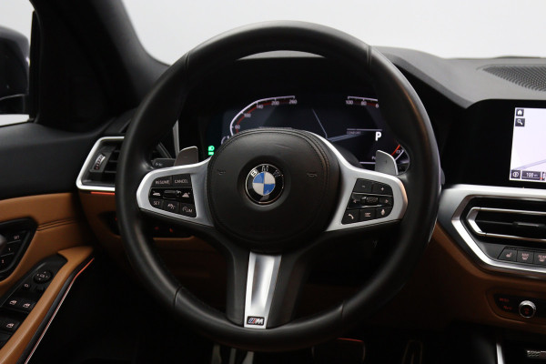BMW 3 Serie 318i High Executive Automaat, Kuipstoelen, Head-Up, Memory, LED, Adap. Cruise Control