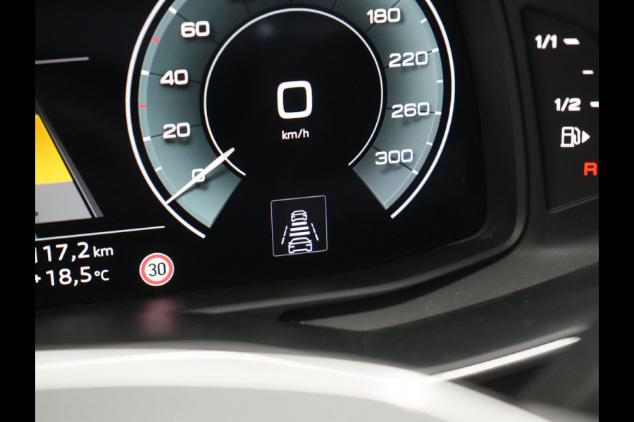 Audi A6 Avant 50 TFSI e Quattro S Line PHEV 300pk Dealer O.H. | Adaptive Cruise | Head Up | Camera | Matrix LED | Lederen Sportstoelen Memory & Verwarmd | Blis | Stuur Verwarmd | Apple Carplay | Navigatie | DAB | Plug In Hybrid |