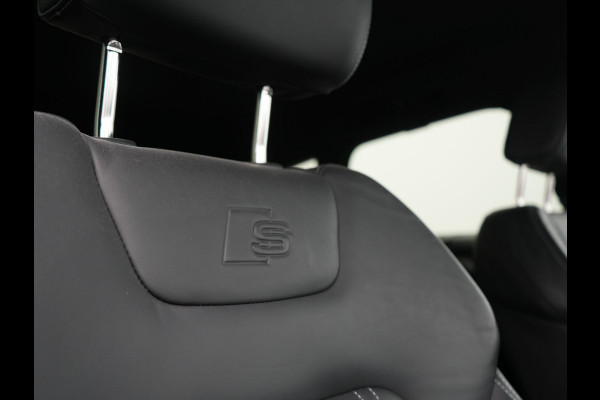 Audi A6 Avant 50 TFSI e Quattro S Line PHEV 300pk Dealer O.H. | Adaptive Cruise | Head Up | Camera | Matrix LED | Lederen Sportstoelen Memory & Verwarmd | Blis | Stuur Verwarmd | Apple Carplay | Navigatie | DAB | Plug In Hybrid |