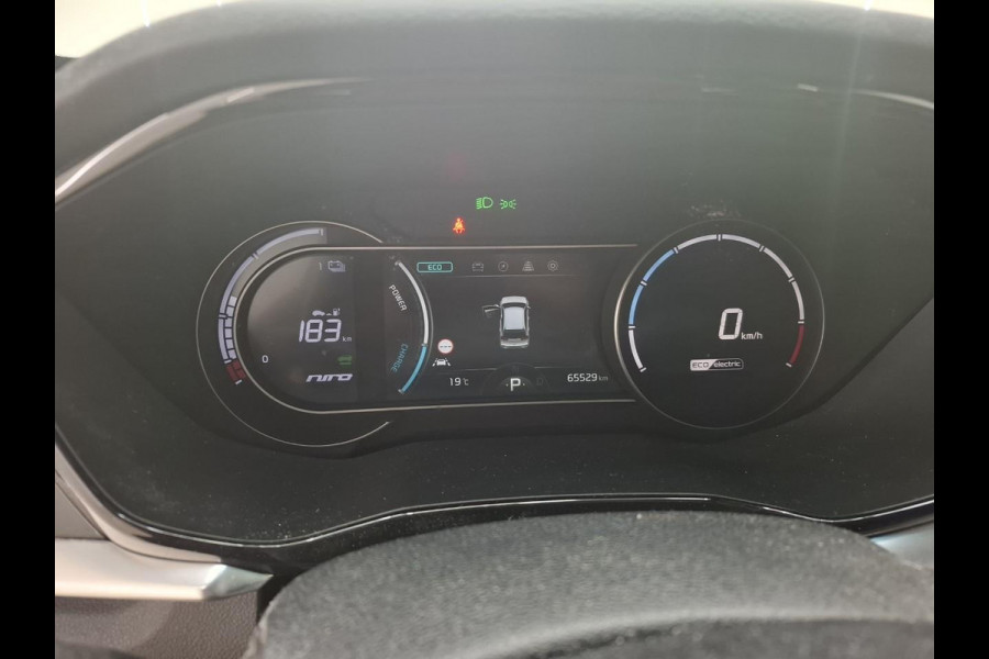 Kia e-Niro ExecutiveLine 64 kWh | 65.500 KM | SOH 100% | Panorama Dak | Volledig Lederen Interieur | WORDT VERWACHT!