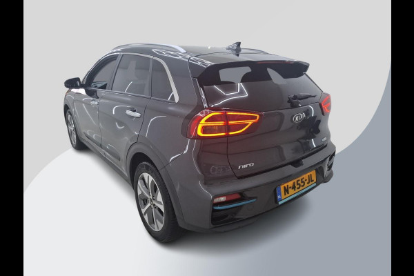 Kia e-Niro ExecutiveLine 64 kWh | 65.500 KM | SOH 100% | Panorama Dak | Volledig Lederen Interieur | WORDT VERWACHT!