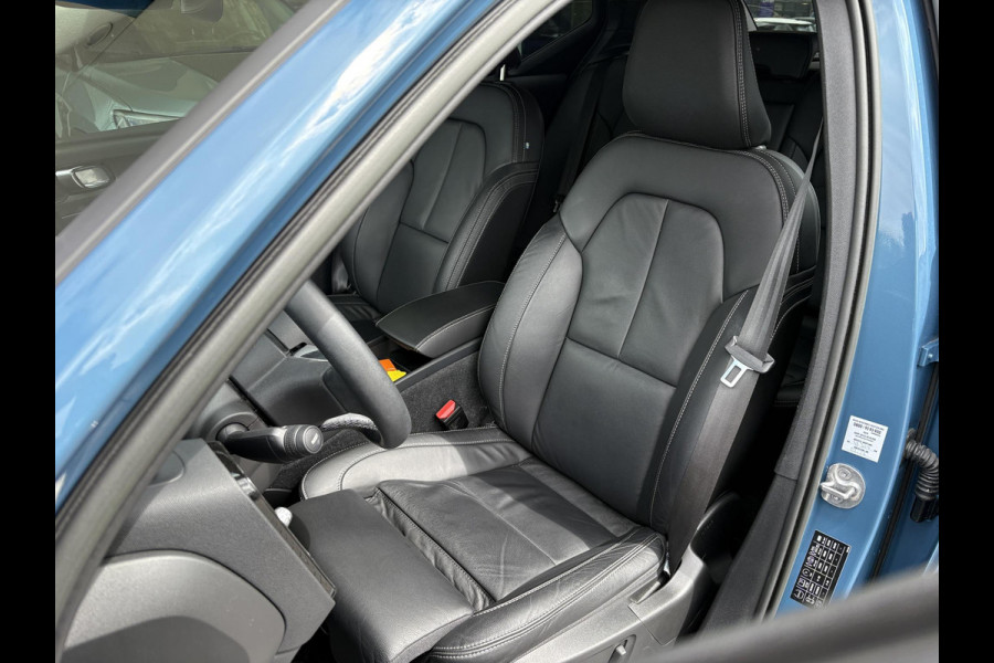 Volvo XC40 1.5 T5 Plug-in hybrid Plus Dark | Leder | Adaptive Cruise | Stoel- & Stuurverwarming | H&K Audio | Achteruitrijcamera |