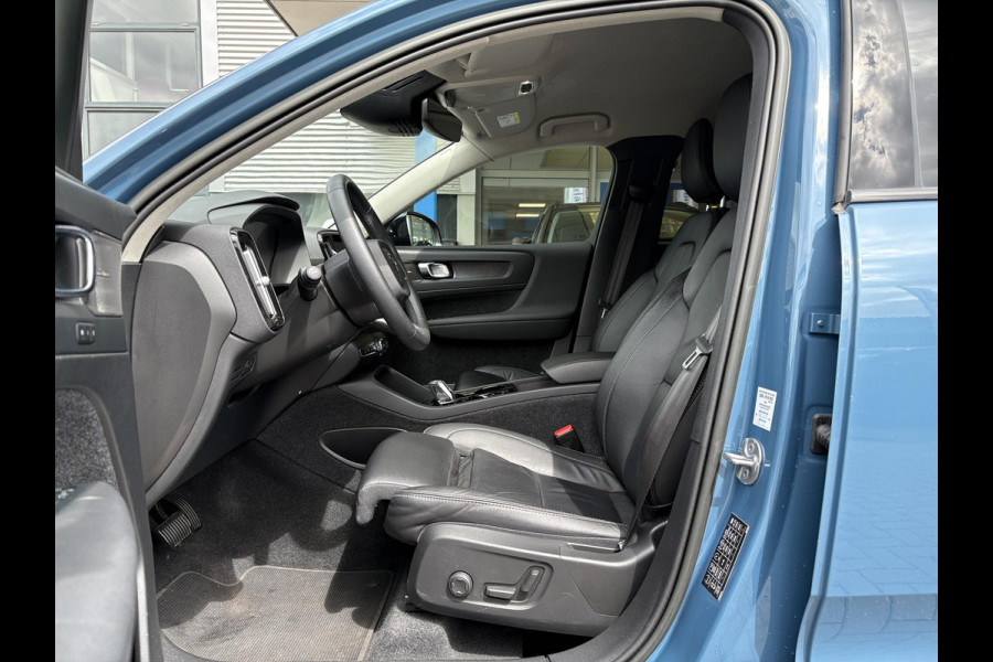 Volvo XC40 1.5 T5 Plug-in hybrid Plus Dark | Leder | Adaptive Cruise | Stoel- & Stuurverwarming | H&K Audio | Achteruitrijcamera |