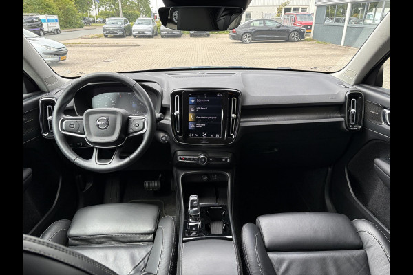 Volvo XC40 1.5 T5 Plug-in hybrid Plus Dark | Leder | Adaptive Cruise | Stoel- & Stuurverwarming | H&K Audio | Achteruitrijcamera |