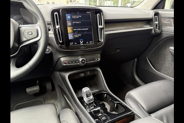 Volvo XC40 1.5 T5 Plug-in hybrid Plus Dark | Leder | Adaptive Cruise | Stoel- & Stuurverwarming | H&K Audio | Achteruitrijcamera |