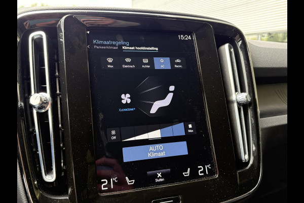 Volvo XC40 1.5 T5 Plug-in hybrid Plus Dark | Leder | Adaptive Cruise | Stoel- & Stuurverwarming | H&K Audio | Achteruitrijcamera |