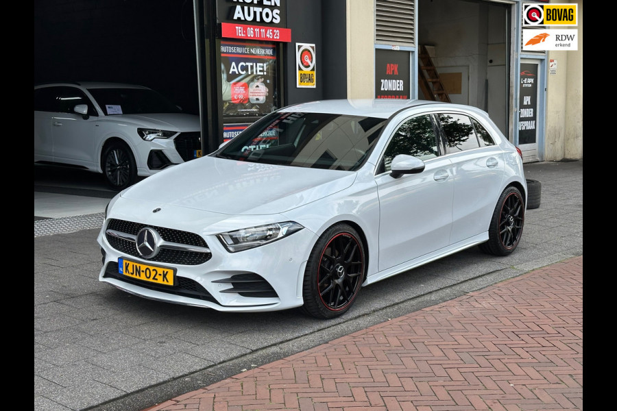 Mercedes-Benz A-Klasse Amg 180 Aut Navi Sfeerverlichting 19''