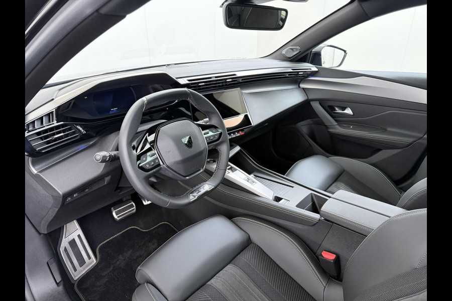 Peugeot e-408 GT 58 kWh VAN: 42.900,- VOOR: 37.877,- UW WKVOORDEEL: 5.023,- | NIEUWE AUTO 13KM!| FULL OPTION| PANO| FOCAL AUDIO| 360 CAMERA| ELEKTRISCHE ACHTERKLEP| ELEK. STOELEN| STOEL + STUURVERWARMING MET MASSAGE|