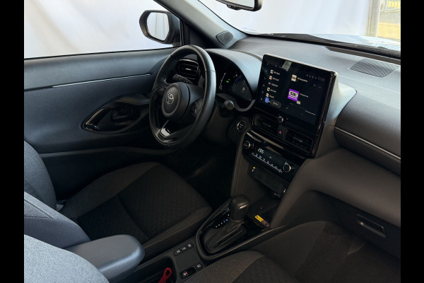 Toyota Yaris Cross 1.5 HYBRID DYNAMIC STOEL/STUUR VERW. 17''LMV KEYLESS CAMERA LED ZWARTE HEMEL ✅ Top Auto's Wijchen , Al 30 Jaar verkoop van Toyota , Type's Launch / Executive / Dynamic / First Edition / Business / Zowel Phev / Hev / Benzine / met fabrieksgarantie ✅