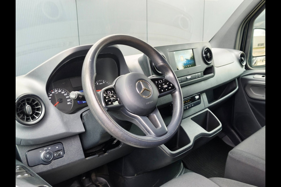 Mercedes-Benz Sprinter 317CDI AUT CRUISE CLIMATE M-BUX 3500KG TREKHAAK FULL BLACK EDITION