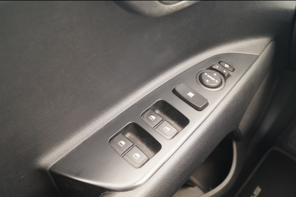 Kia Stonic 1.0 T-GDi DynamicPlusLine -NAVI-CAM-ECC-TREKHAAK-
