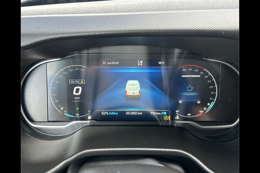 Iveco Daily 35S14 2.3D 136 PK FACELIFT / L2H2 / ** 20.950 KM ** / TREKHAAK / 3.500 KG AHG / 270 ACHTERDEUREN / ECC AIRCO / APPLE CARPLAY / 3