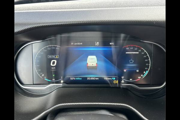 Iveco Daily 35S14 2.3D 136 PK FACELIFT / L2H2 / ** 20.950 KM ** / TREKHAAK / 3.500 KG AHG / 270 ACHTERDEUREN / ECC AIRCO / APPLE CARPLAY / 3