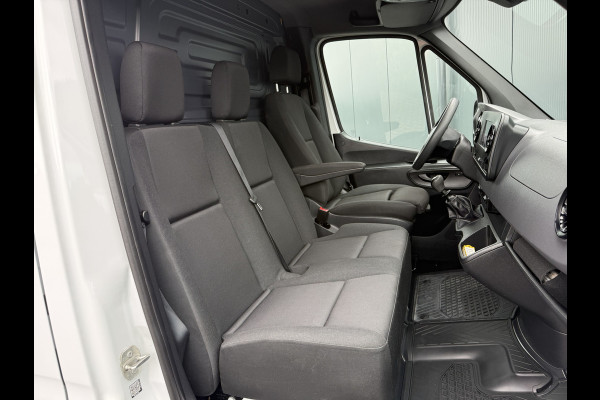 Mercedes-Benz Sprinter 315 CDI 150 PK / L3H2 / 360 CAMERA / AIRCO / CRUISE / NAVI / 3-ZITS / CARPLAY / GEVEERDE STOEL