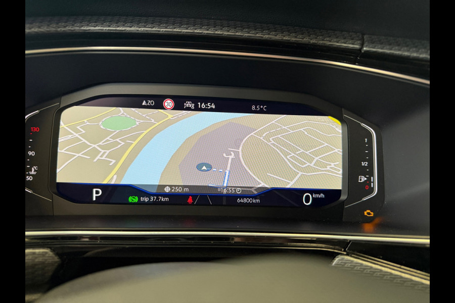 Volkswagen T-Cross 1.0 TSI R-Line Automaat (BOVAG/RIJKLAARPRIJS)