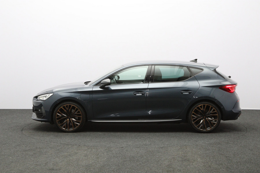 CUPRA Leon 1.4 e-Hybrid VZ 245 PK Copper Edition PHEV, Winterpakket, Camera, Memory