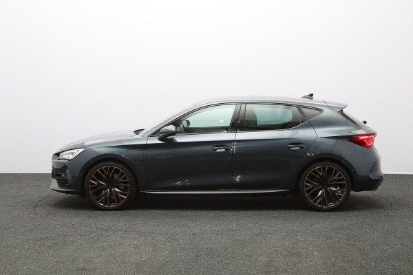 CUPRA Leon 1.4 e-Hybrid VZ 245 PK Copper Edition PHEV, Winterpakket, Camera, Memory