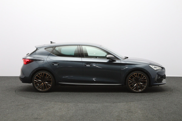 CUPRA Leon 1.4 e-Hybrid VZ 245 PK Copper Edition PHEV, Winterpakket, Camera, Memory
