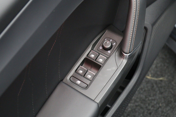 CUPRA Leon 1.4 e-Hybrid VZ 245 PK Copper Edition PHEV, Winterpakket, Camera, Memory