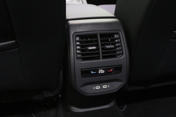 CUPRA Leon 1.4 e-Hybrid VZ 245 PK Copper Edition PHEV, Winterpakket, Camera, Memory