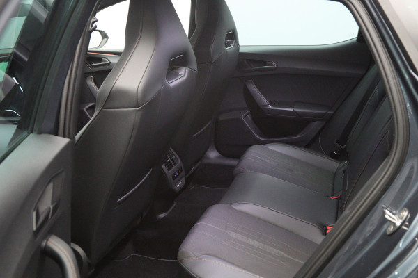 CUPRA Leon 1.4 e-Hybrid VZ 245 PK Copper Edition PHEV, Winterpakket, Camera, Memory