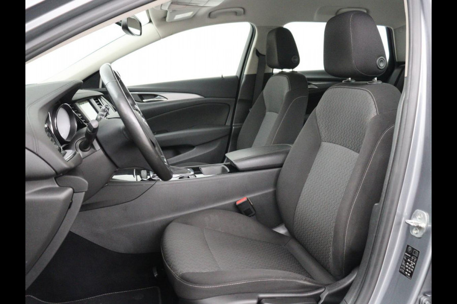 Opel Insignia Sports Tourer 1.5 Turbo Business Executive Aut. Trekhaak | Cruise Control | Carplay | Climate Control | Stoelverwarming | Stuurverwarming | Parkeersensor