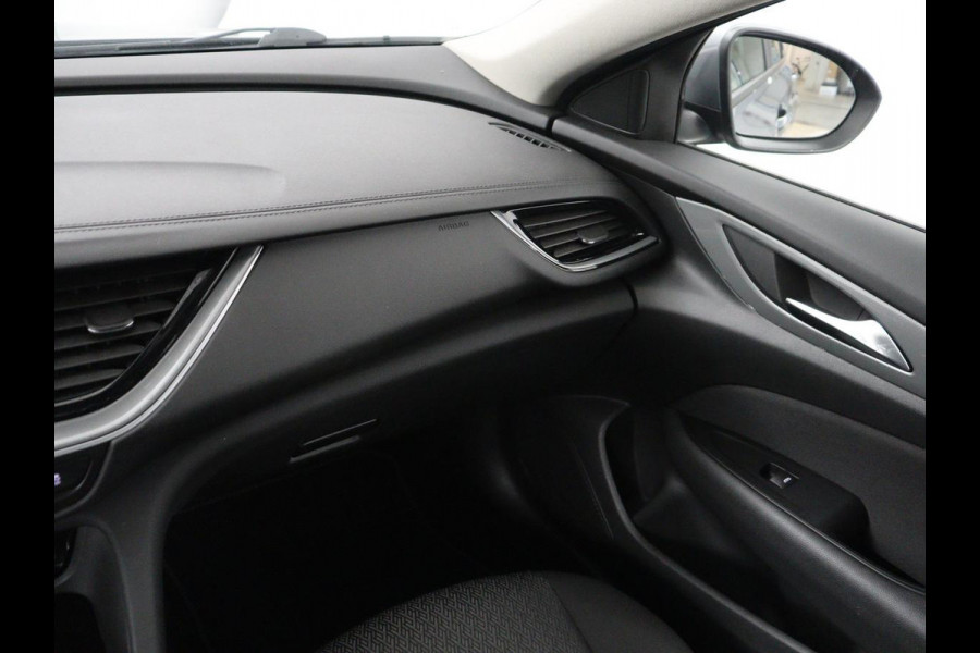 Opel Insignia Sports Tourer 1.5 Turbo Business Executive Aut. Trekhaak | Cruise Control | Carplay | Climate Control | Stoelverwarming | Stuurverwarming | Parkeersensor
