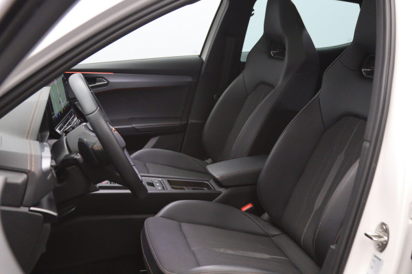 CUPRA Formentor 1.4 e-Hybrid 204 PK Performance PHEV, Panoramadak, Kuipstoelen, Memory, Adap. Cruise Control