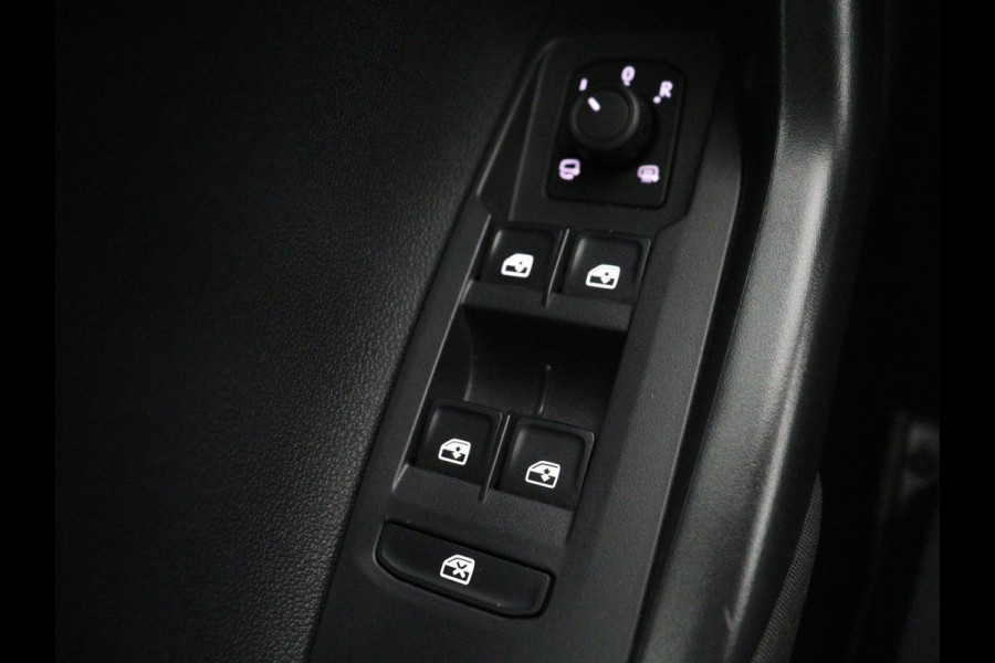 Volkswagen Taigo 1.0 TSI Life Virtual | Climate Control | Navi | Climate Control | Parkeersensor | DAB+ | Carplay | Stoelverwarming | Cruise Control