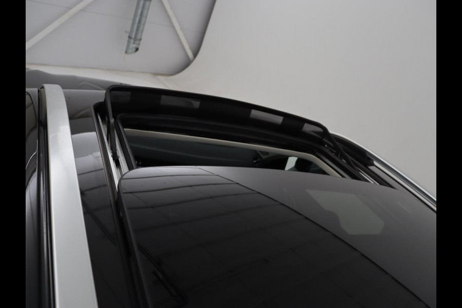 Lynk & Co 01 1.5 Plug In | SOH 92.1 % | Panoramadak | Infinity by Harman | 360 Camera | Adaptive cruise | Stoelverwarming | Carplay | Memory | Full LED | PHEV