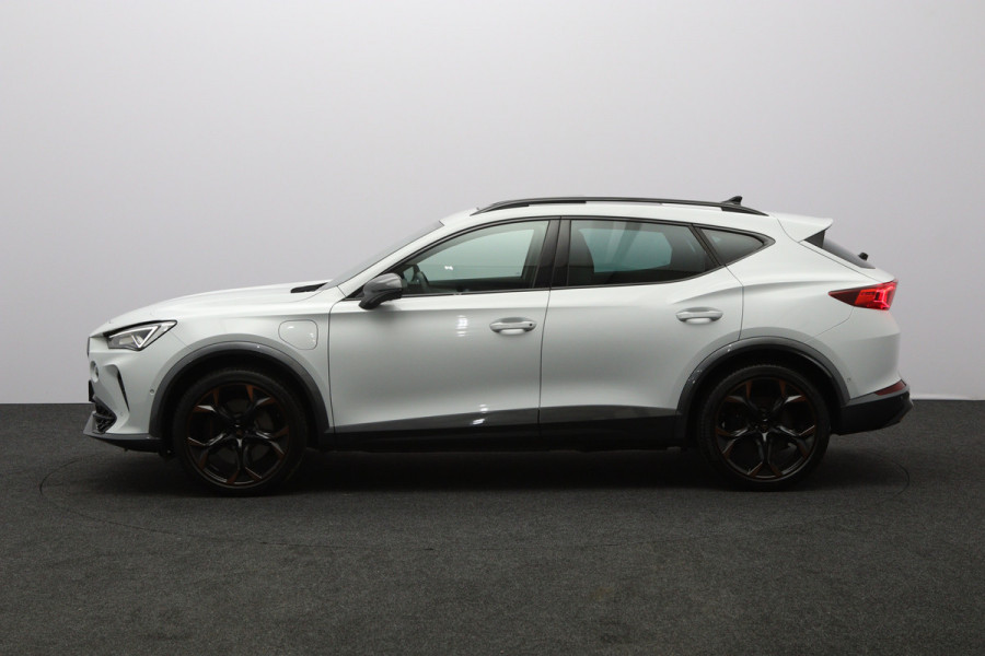 CUPRA Formentor 1.4 e-Hybrid VZ 245 PK Copper Edition PHEV, Panoramadak, Trekhaak, Camera, Memory