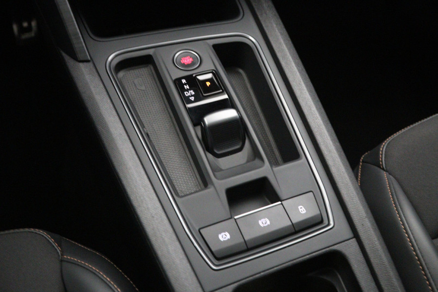 CUPRA Formentor 1.4 e-Hybrid VZ 245 PK Copper Edition PHEV, Panoramadak, Trekhaak, Camera, Memory