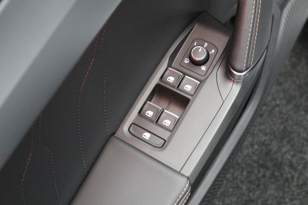 CUPRA Formentor 1.4 e-Hybrid VZ 245 PK Copper Edition PHEV, Panoramadak, Trekhaak, Camera, Memory