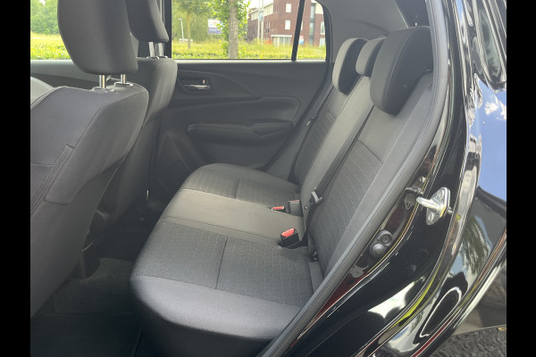 Suzuki Swift 1.2 Select Smart Hybrid CVT Automaat | Meerdere kleuren beschikbaar | €2.200,- voordeel | Adapt. Cruise | Camera | Stoelverwarming | 16'' | Dodehoek | Carplay/Android Auto | Smart Entry |