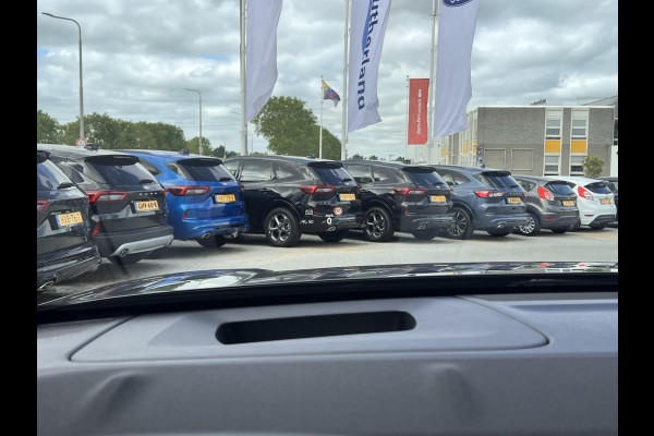 Ford Capri Premium Extended Range RWD 77 kWh 286pk | Driver Assistance Pack | AGR stoelen | Warmtepomp | Verlengde fabrieksgarantie tot 09-2029