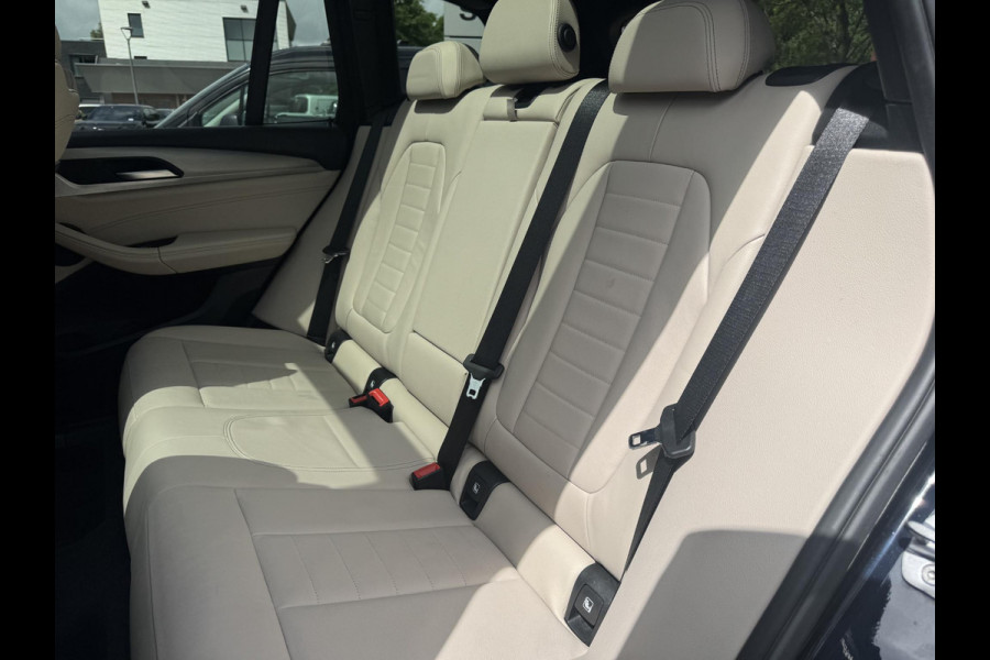 BMW X3 xDrive20i High Executive M-Sport | 183pk Panorama dak | Trekhaak | Full Leder | 360 graden Camera's | 2.000kg Trekgewicht