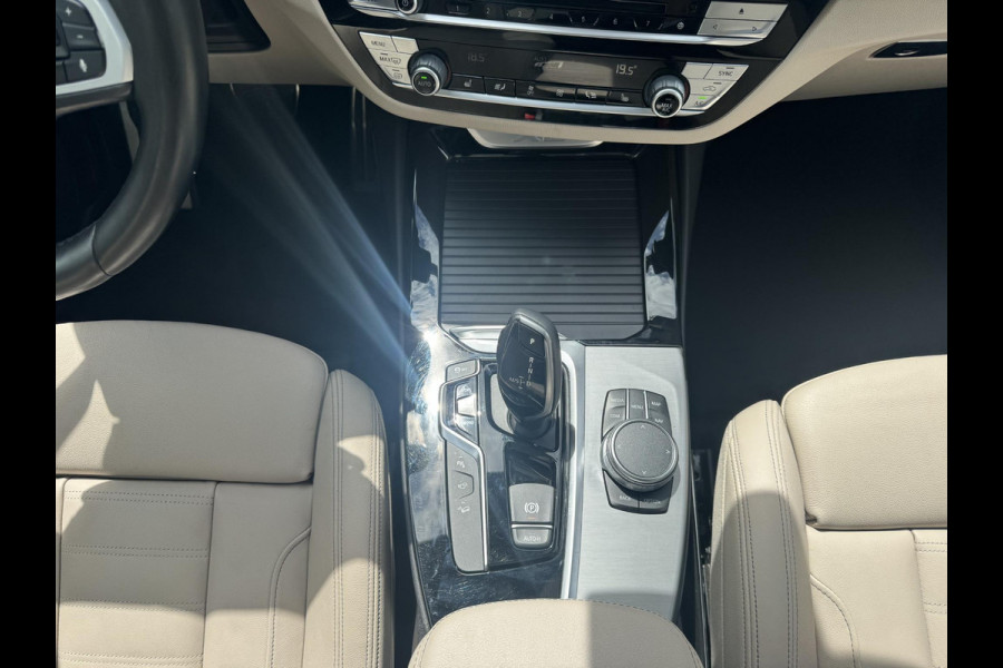 BMW X3 xDrive20i High Executive M-Sport | 183pk Panorama dak | Trekhaak | Full Leder | 360 graden Camera's | 2.000kg Trekgewicht
