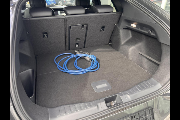 Ford Capri Premium Extended Range RWD 77 kWh 286pk | Driver Assistance Pack | AGR stoelen | Warmtepomp | Verlengde fabrieksgarantie tot 09-2029
