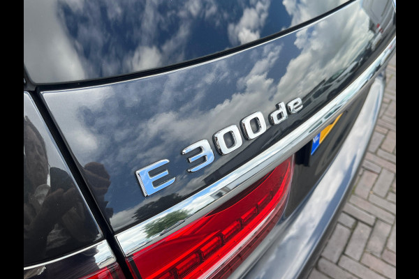 Mercedes-Benz E-Klasse Estate 300 de AMG Line amg night pakket