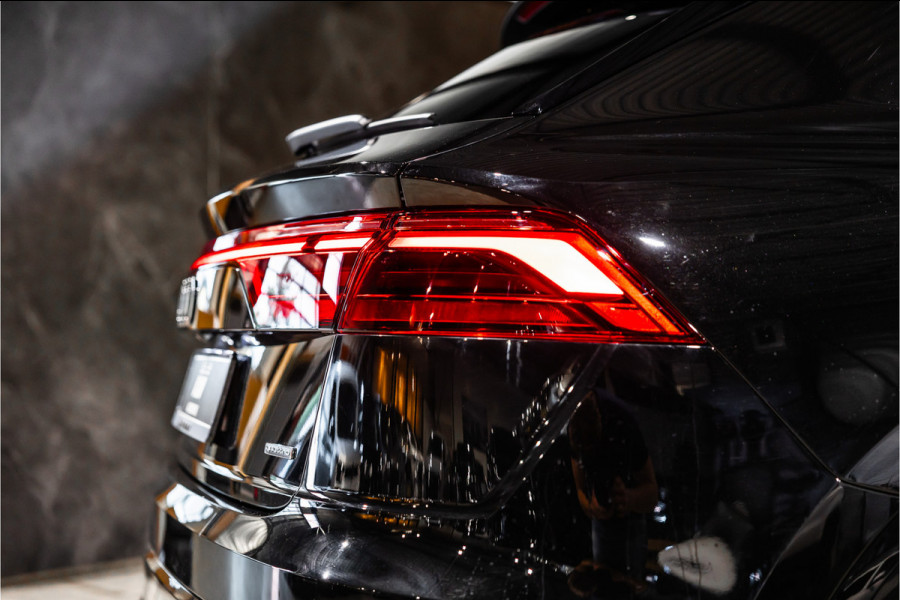 Audi Q8 60 TFSI e S-Line Competition | Panorama | B&O | Matrix Laser LED | 360 Camera | RS Zetels | Elek trekhaak | ACC | Stoelverwarming V+A | Keyless | MY2026 | Fabrieksgarantie