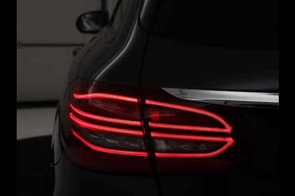Mercedes-Benz C-Klasse Estate 300 e AMG Limited Edition | SOH 84.9% | Virtual | Trekhaak | 360 Camera | Navi | Carplay | Sportstoelen | Climate Control | Cruise Control | Elec. Kofferklep