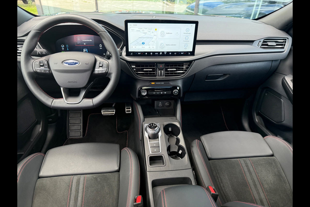 Ford Kuga 2.5 PHEV ST-Line X - Automaat - Pano/Schuifdak - Trekhaak - Navi