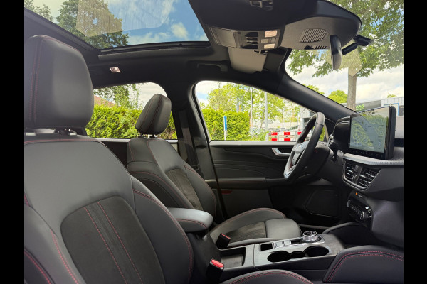 Ford Kuga 2.5 PHEV ST-Line X - Automaat - Pano/Schuifdak - Trekhaak - Navi