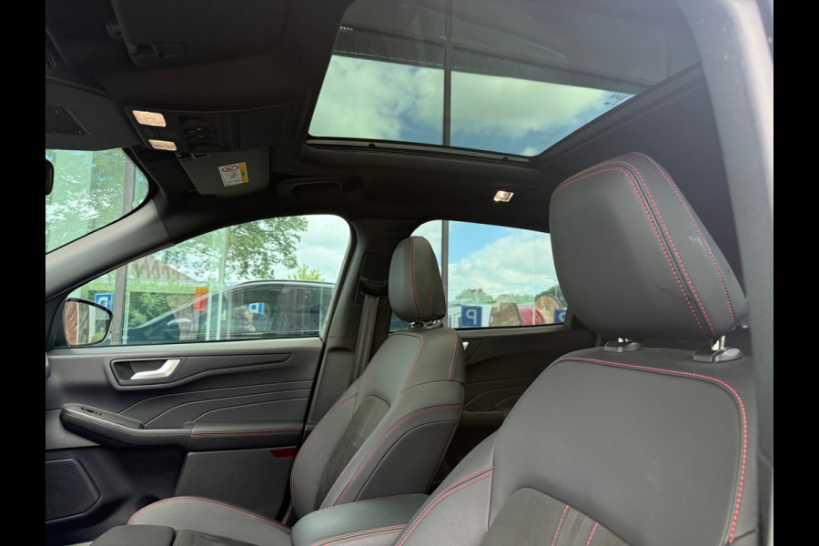 Ford Kuga 2.5 PHEV ST-Line X - Automaat - Pano/Schuifdak - Trekhaak - Navi