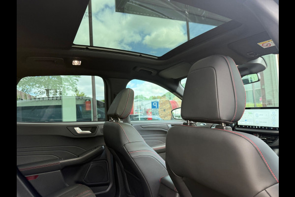 Ford Kuga 2.5 PHEV ST-Line X - Automaat - Pano/Schuifdak - Trekhaak - Navi