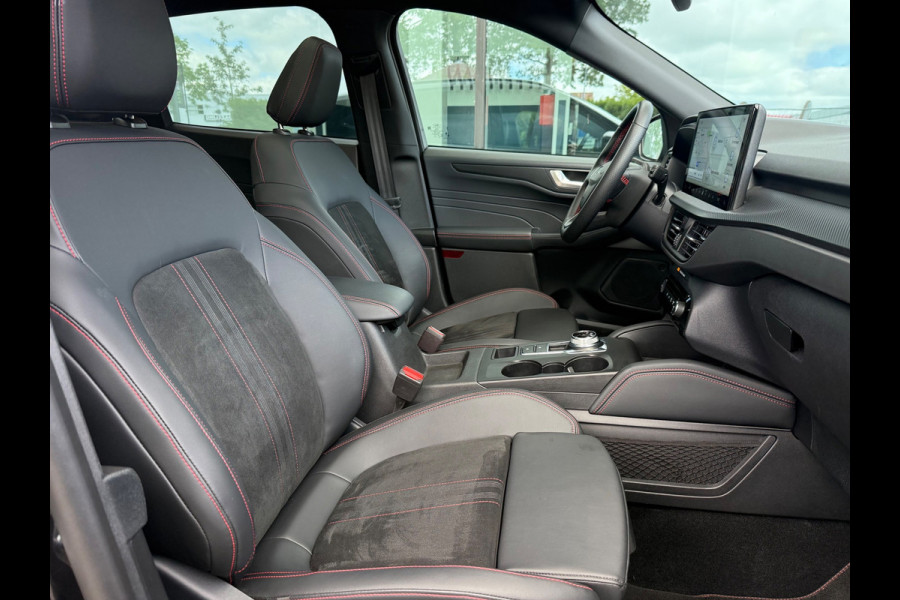 Ford Kuga 2.5 PHEV ST-Line X - Automaat - Pano/Schuifdak - Trekhaak - Navi