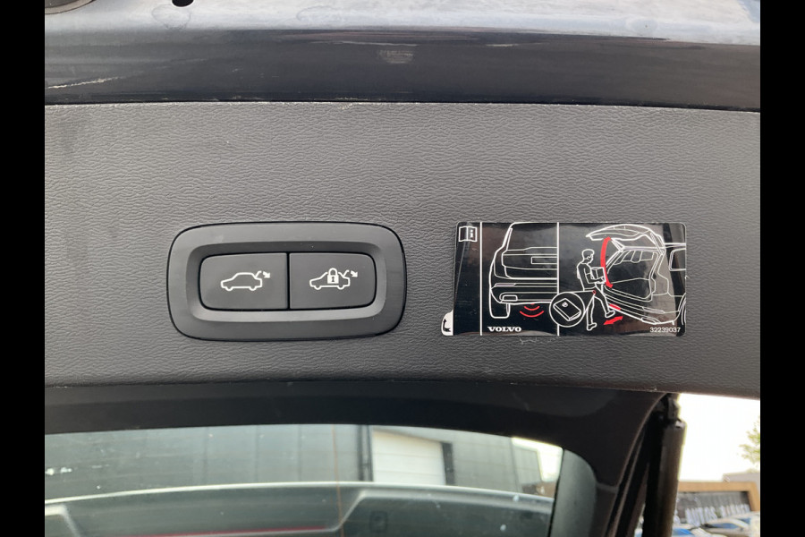 Volvo XC40 1.5 T3 Business Pro Automaat Adap.Cruise Nav/Cam Carplay Orig.NL Hoogzitter!