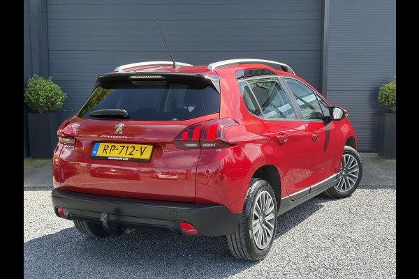 Peugeot 2008 1.2 PureTech Blue Lion 110pk,Carplay,Trekhaak,Pano,Navi,Airco,Cruise,Pdc,N.A.P,Nieuwe Apk bij Aflevering