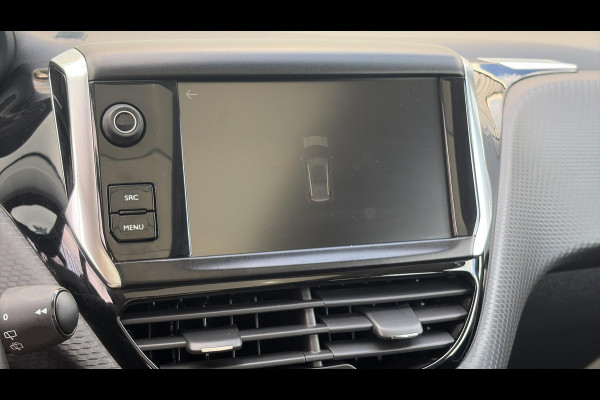 Peugeot 2008 1.2 PureTech Blue Lion 110pk,Carplay,Trekhaak,Pano,Navi,Airco,Cruise,Pdc,N.A.P,Nieuwe Apk bij Aflevering